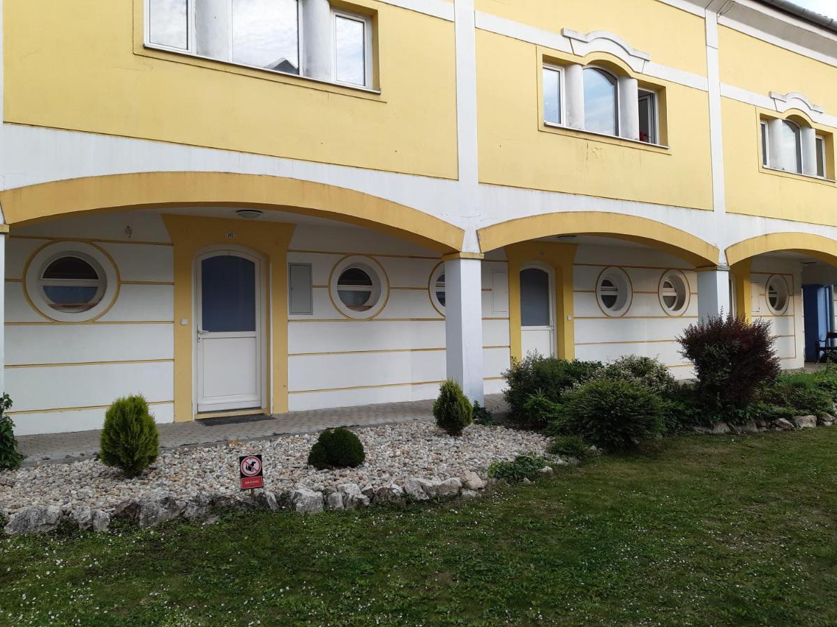 Thermal Garden Mosonmagyaróvár Εξωτερικό φωτογραφία